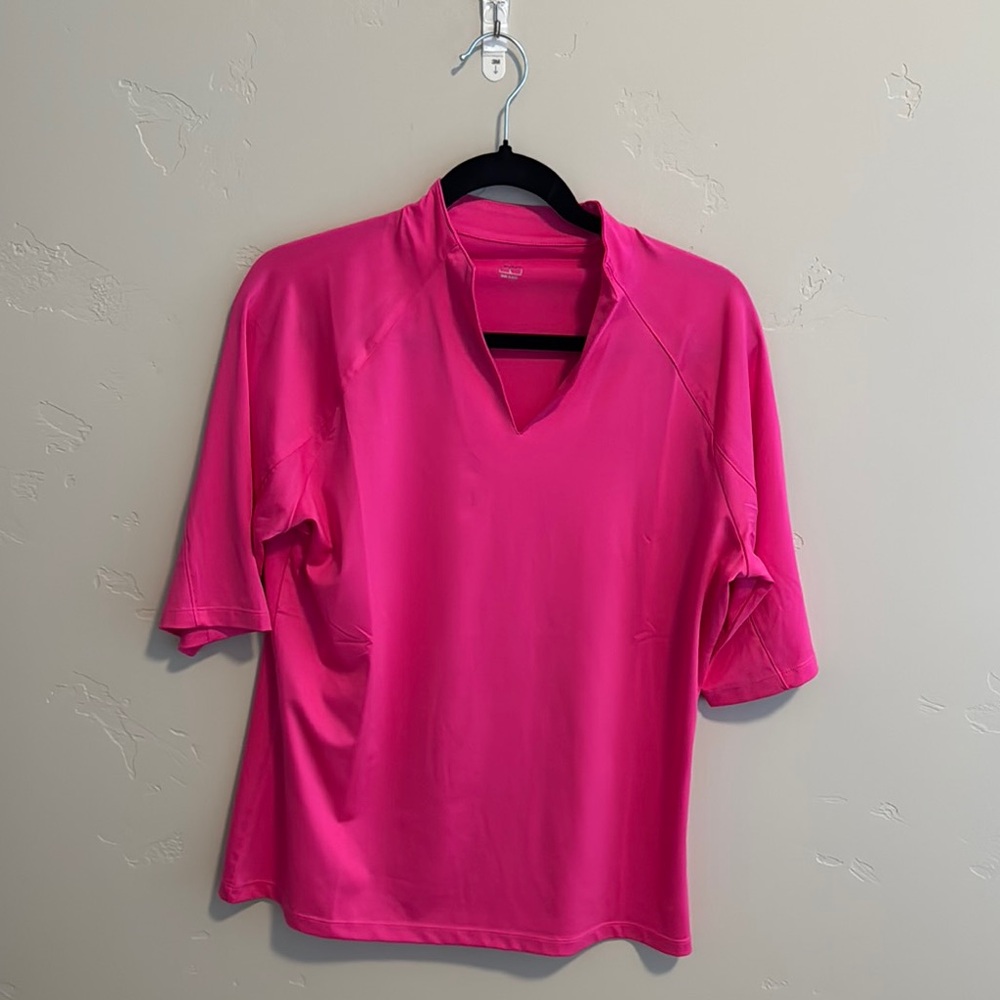 Tail Women's Pink golf shirt.  Size large. NWOT
